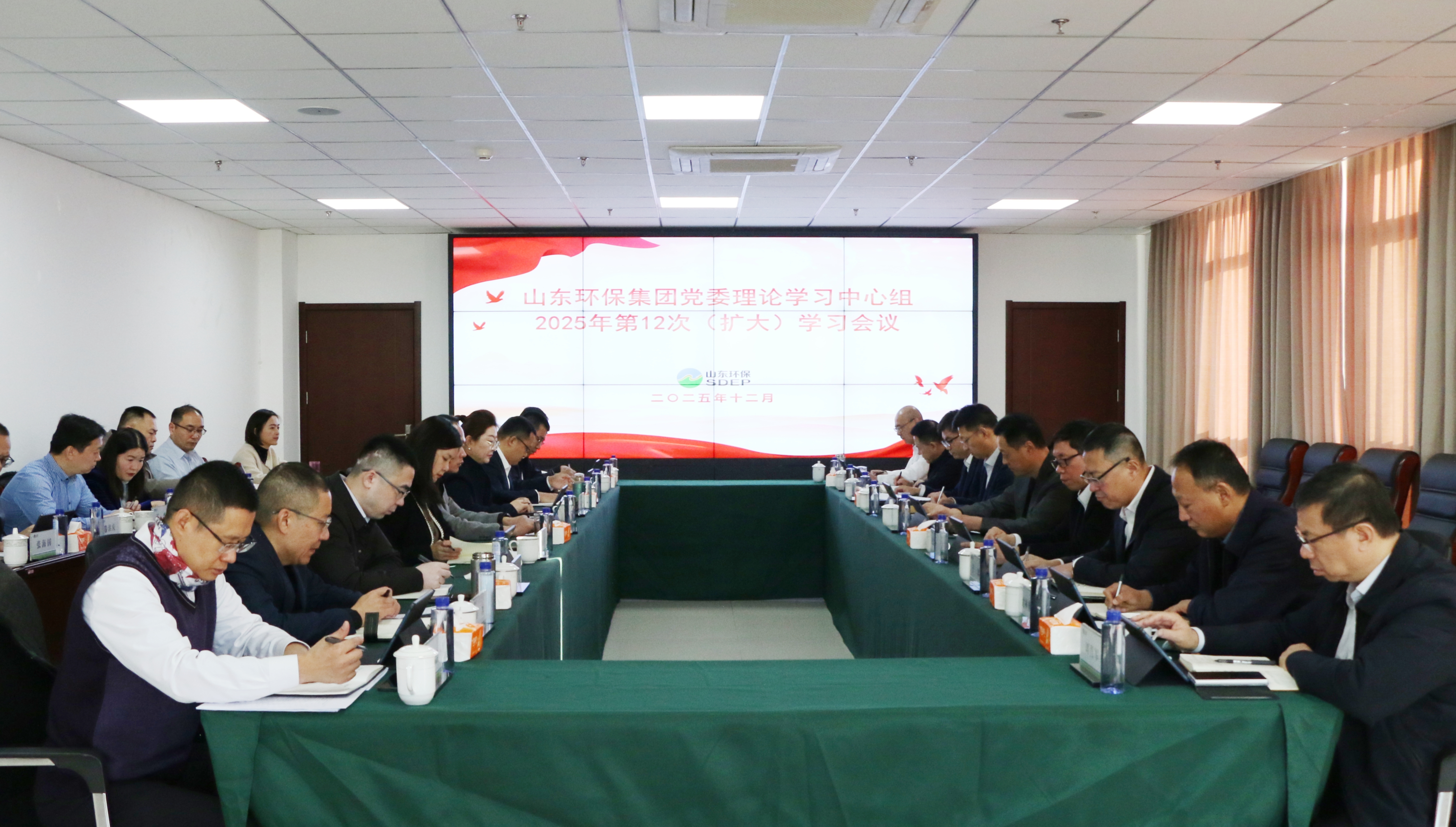 1764608471337.jpg 9ff2b8bec832f845deed251a4520aed1.jpg